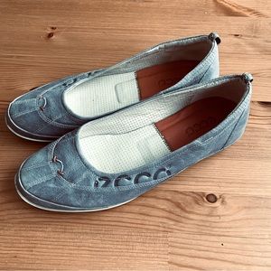 🚨3/20🚨 Ecco flats, sz 39